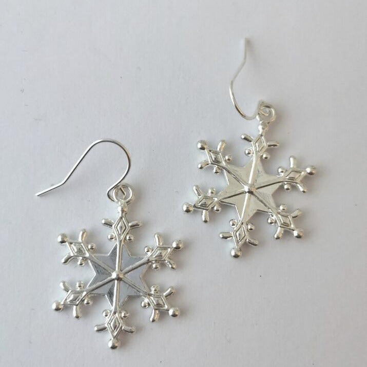 Silver-Plated Snowflakes Earrings - T - 1 FINISH -