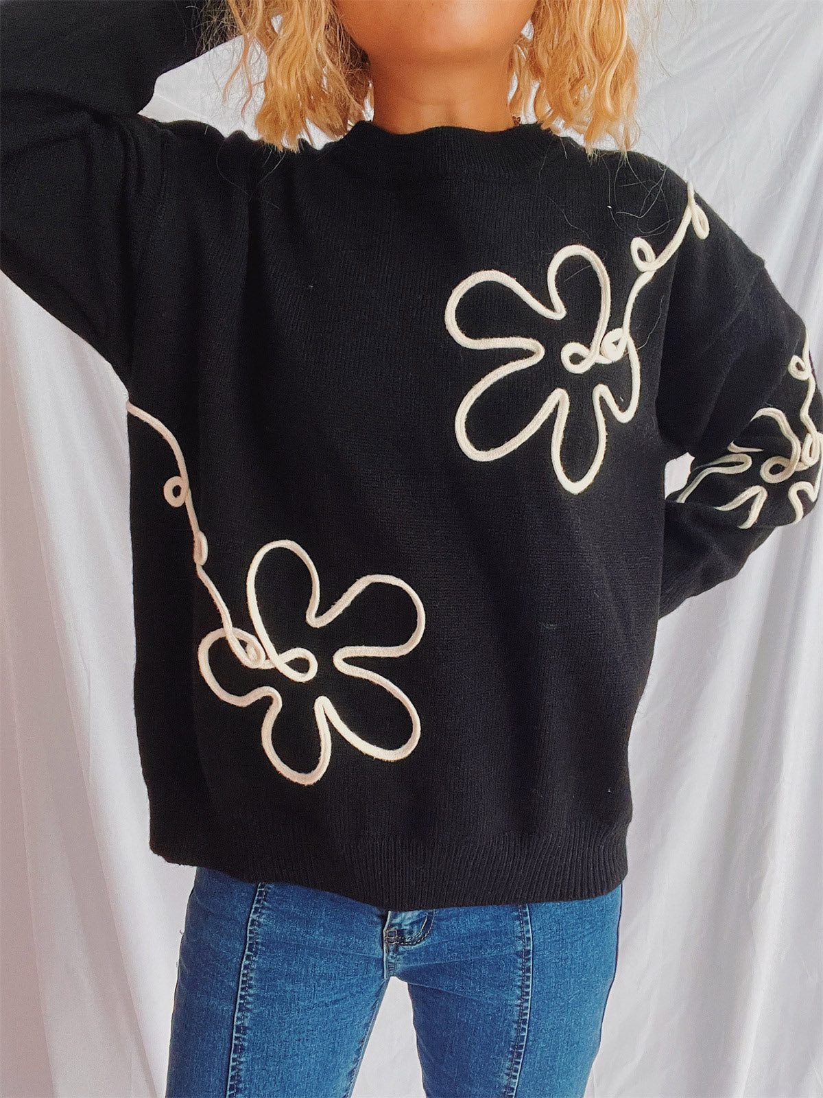 Flower Round Neck Long Sleeve Sweater - 1 OVERSIZE - T - 3 COLORS -