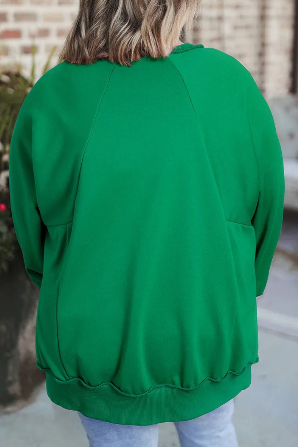 Plus Size Cutout Hem Notched Long Sleeve Sweatshirt - XL THRU 4XL ONLY - T - 1 COLOR -