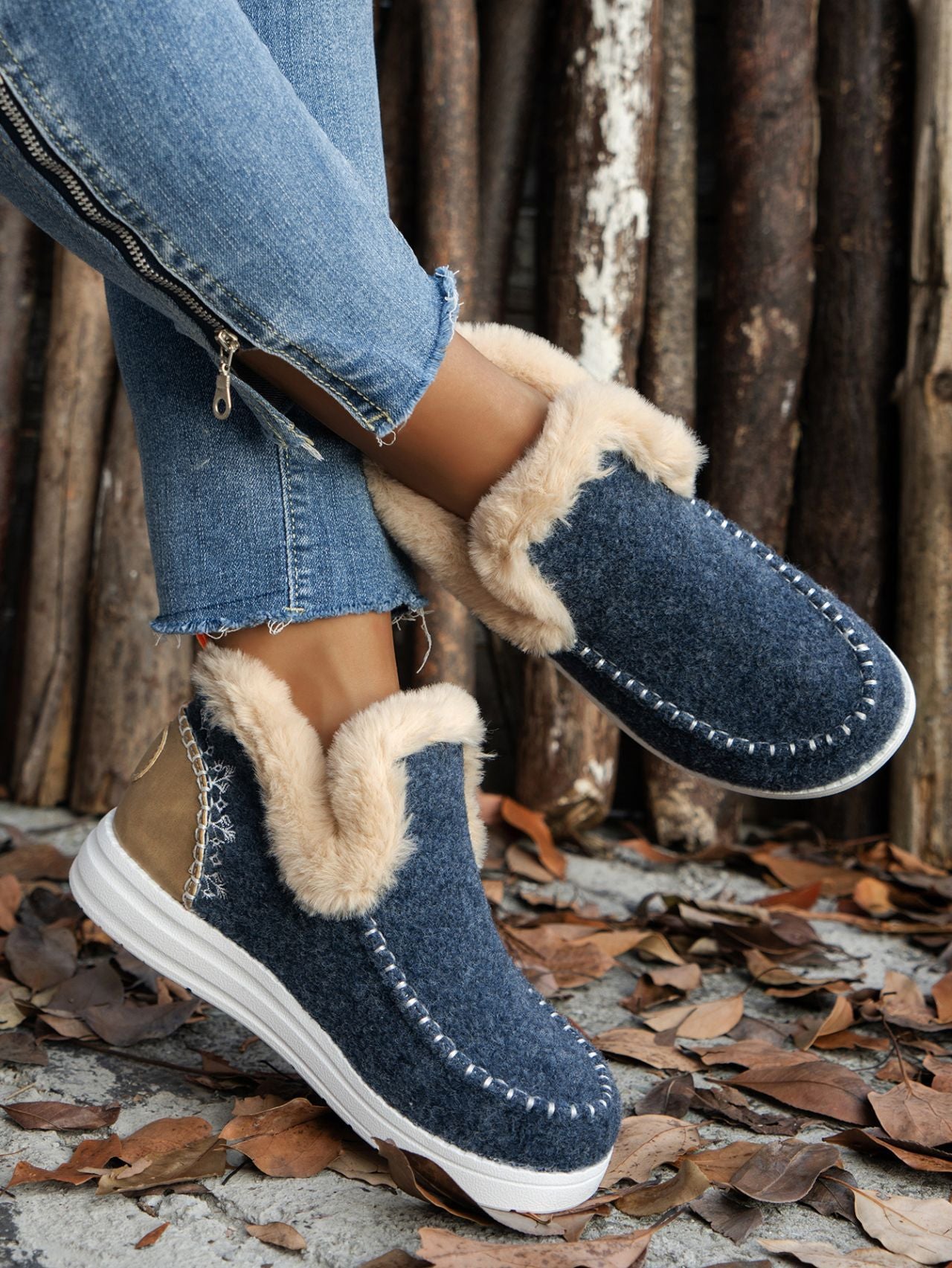 Faux Furry Suede Round Toe Flat Sneakers - T - 5 COLORS -