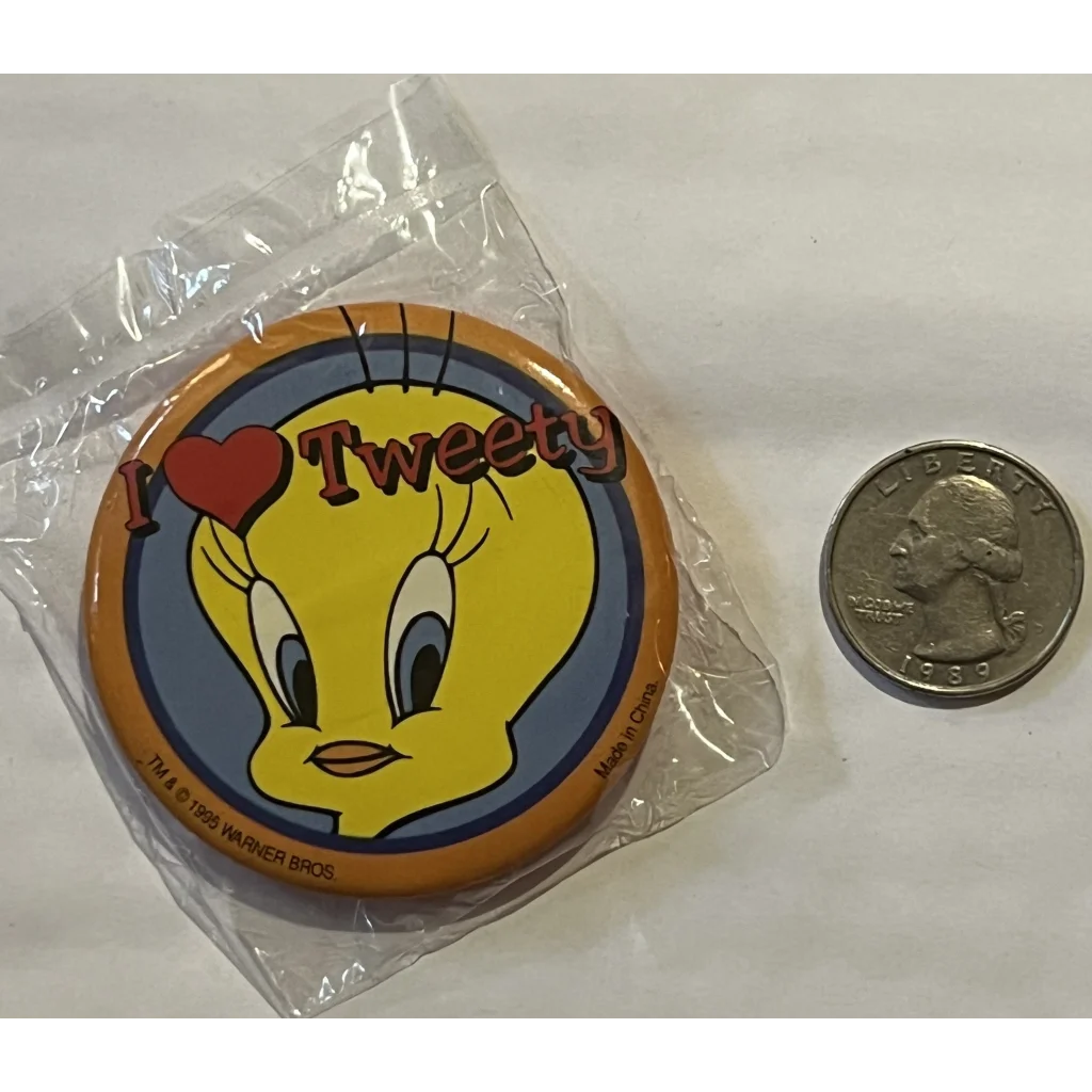 Vintage 1995 Looney Tunes Pin, I Love Tweety Bird, Unopened in Package!