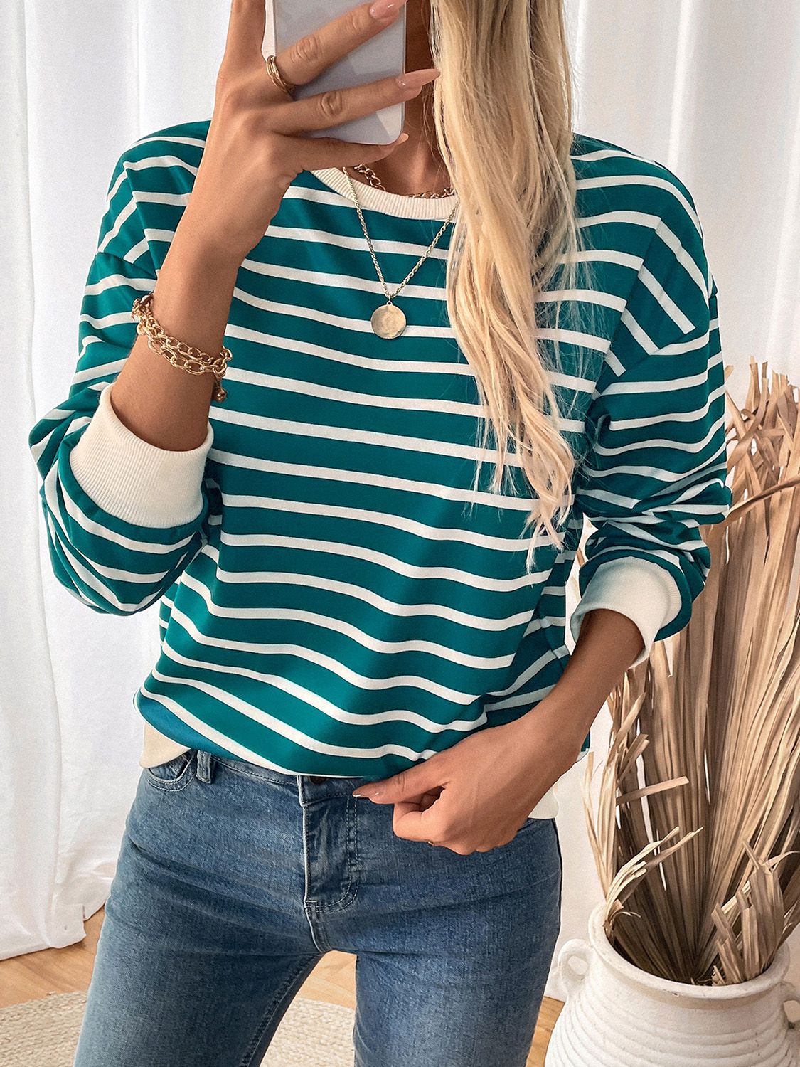 Perfee Striped Contrast Round Neck Long Sleeve Sweatshirt - T - 1 COLOR -