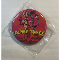 Thumbnail for Vintage 1995 Looney Tunes Pin, Roadrunner, Wile E. Coyote, Unopened in Package!