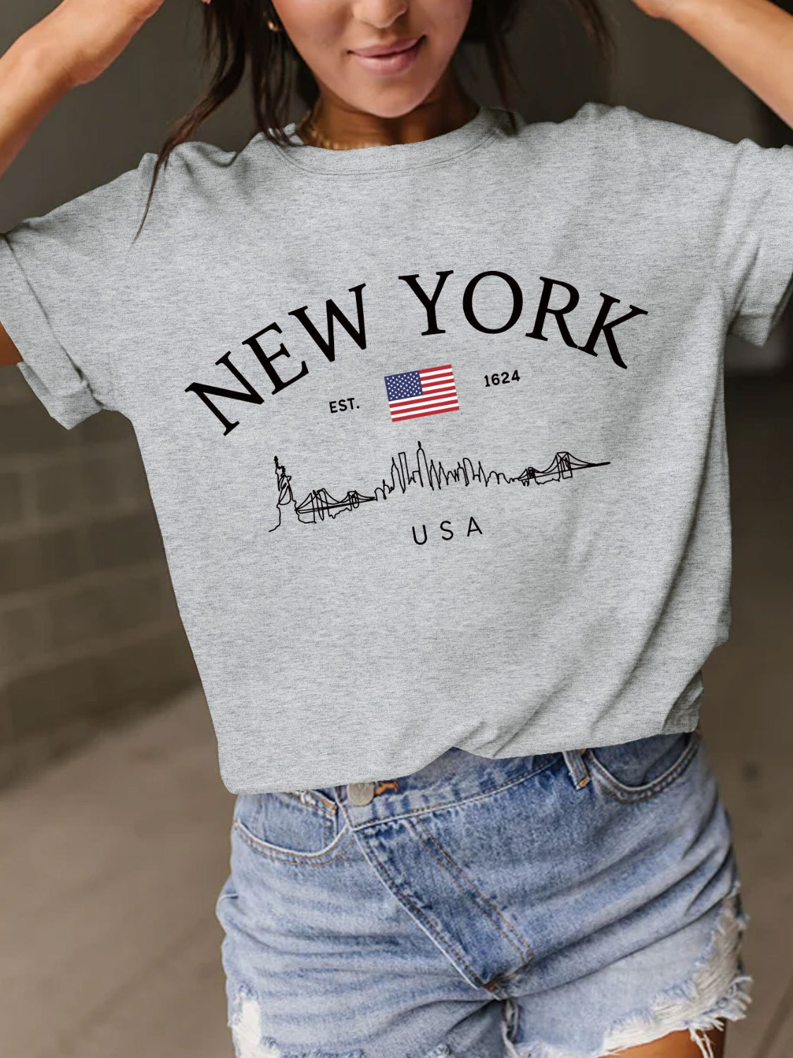 New York Skyline Letter Graphic Round Neck Short Sleeve T-Shirt - 10 COLORS -