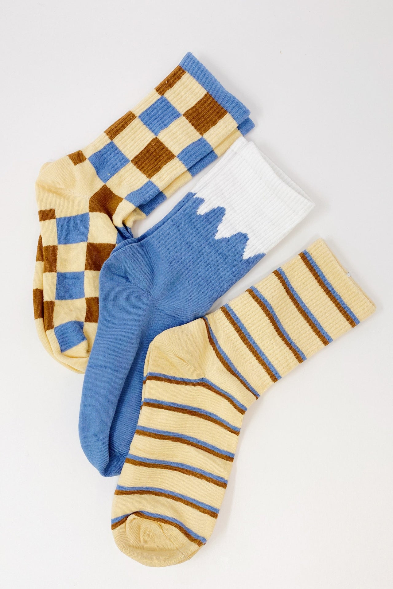 Trendy Pattern Trio Socks Set - 3 PAIRS -