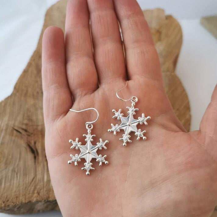 Silver-Plated Snowflakes Earrings - T - 1 FINISH -