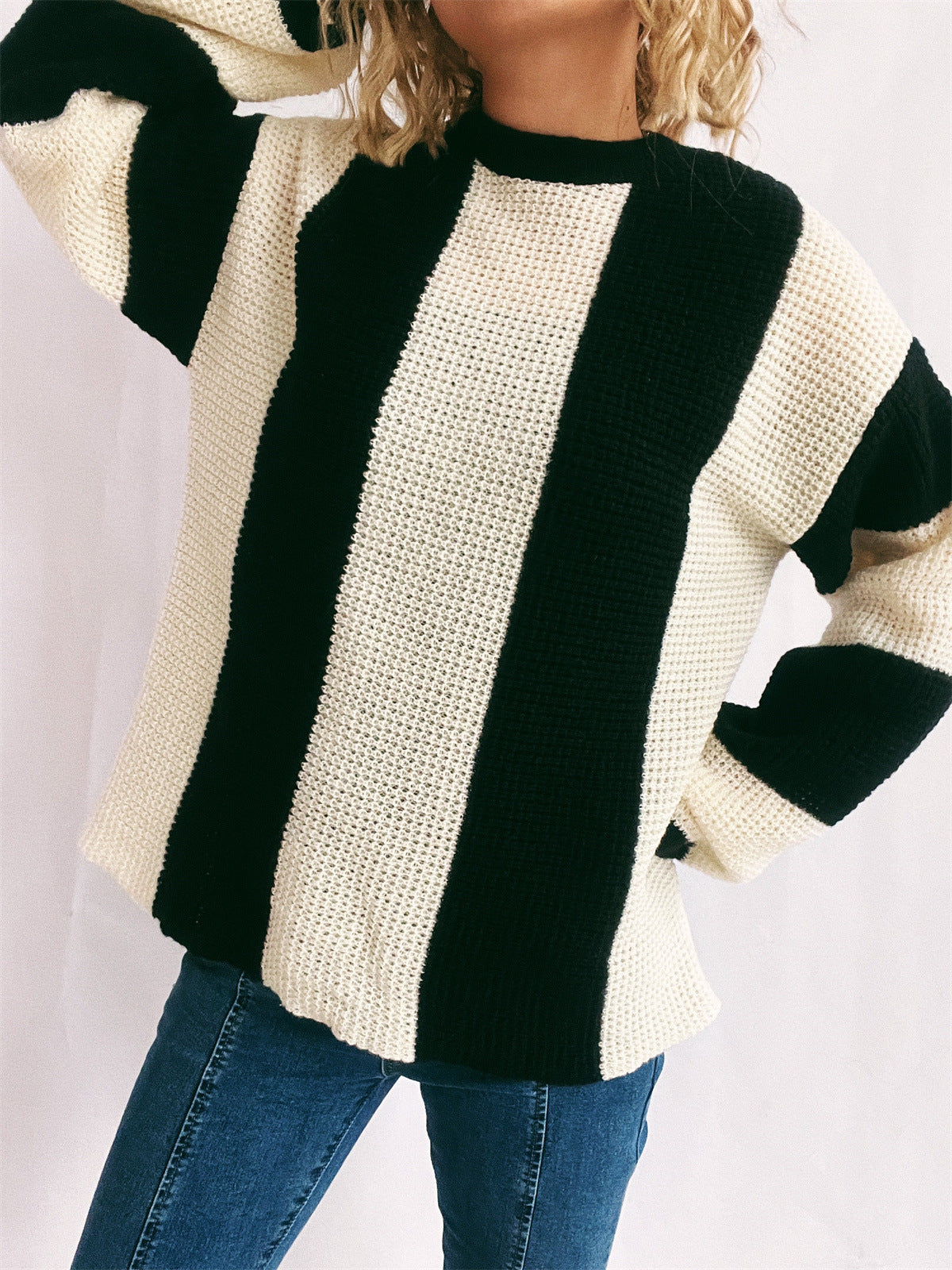 Color Block Round Neck Long Sleeve Sweater - T - 2 COLORS -