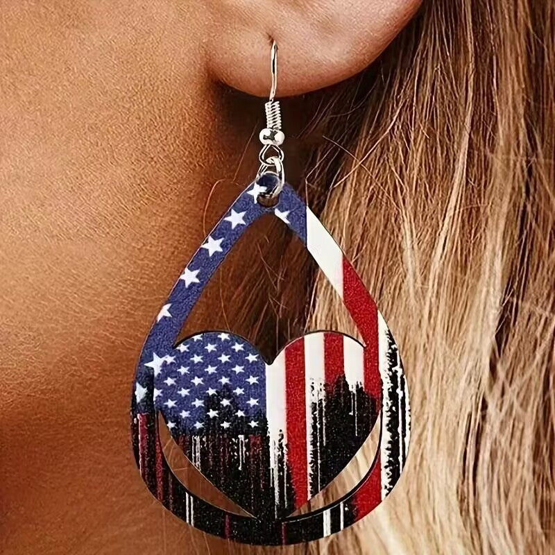 US Flag Pattern Wooden Earrings - T -