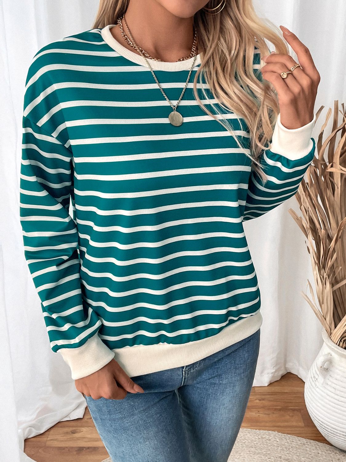 Perfee Striped Contrast Round Neck Long Sleeve Sweatshirt - T - 1 COLOR -