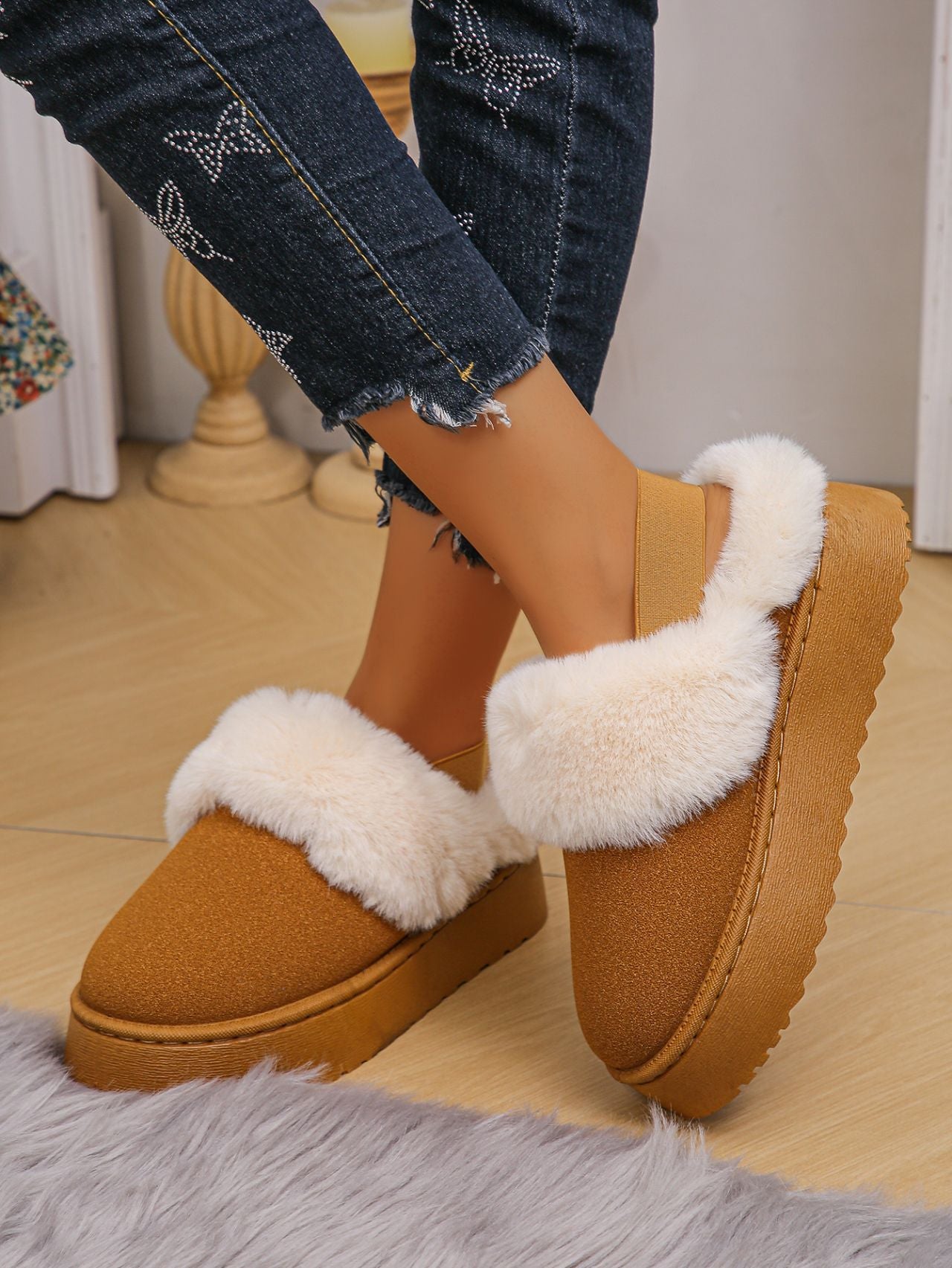 Faux Fur Round Toe Platform Slippers - T - 3 COLORS -