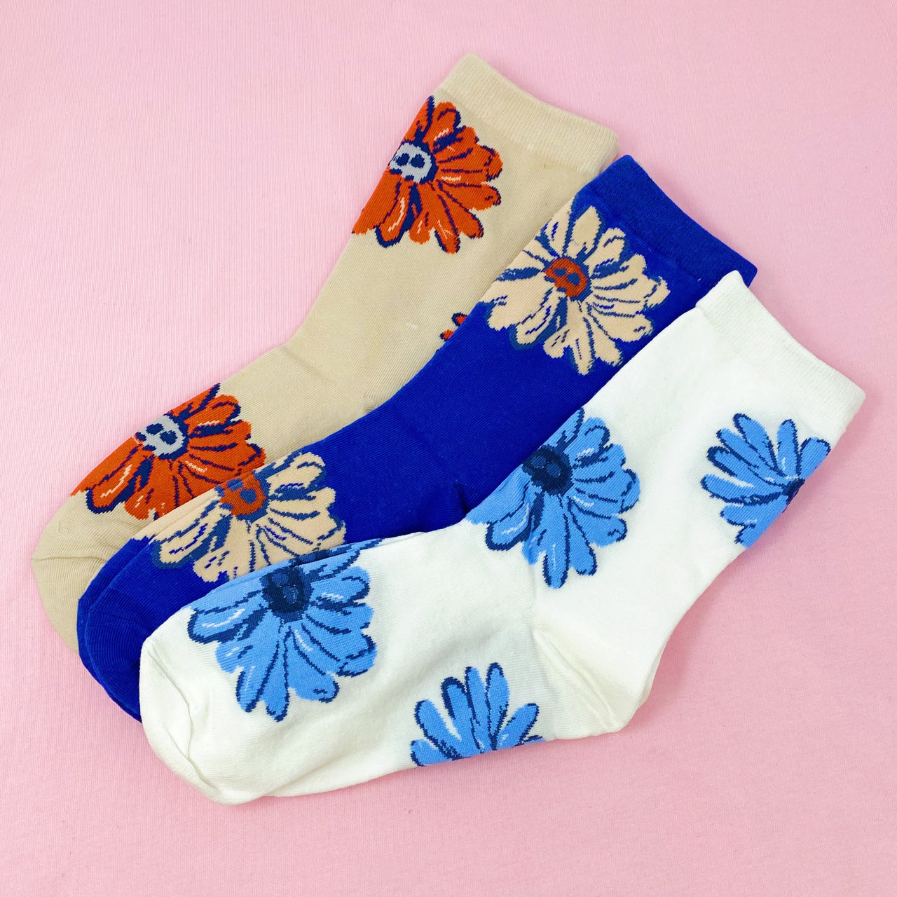 Floral Vibes Sock Set - 3 PAIRS -