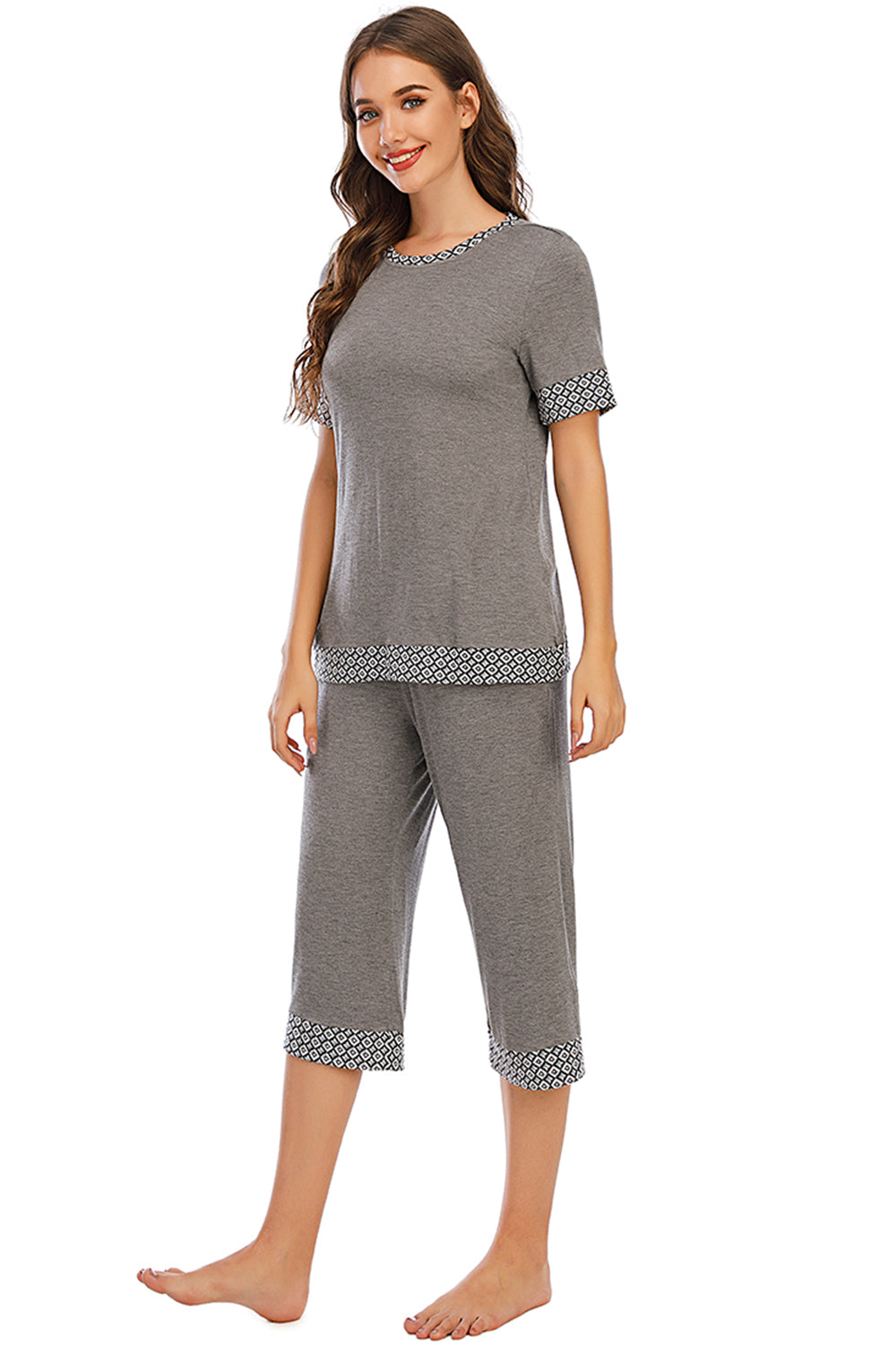 Round Neck Short Sleeve Top and Capris Pants Lounge Set - 2 PCS. - T - 3 COLORS -