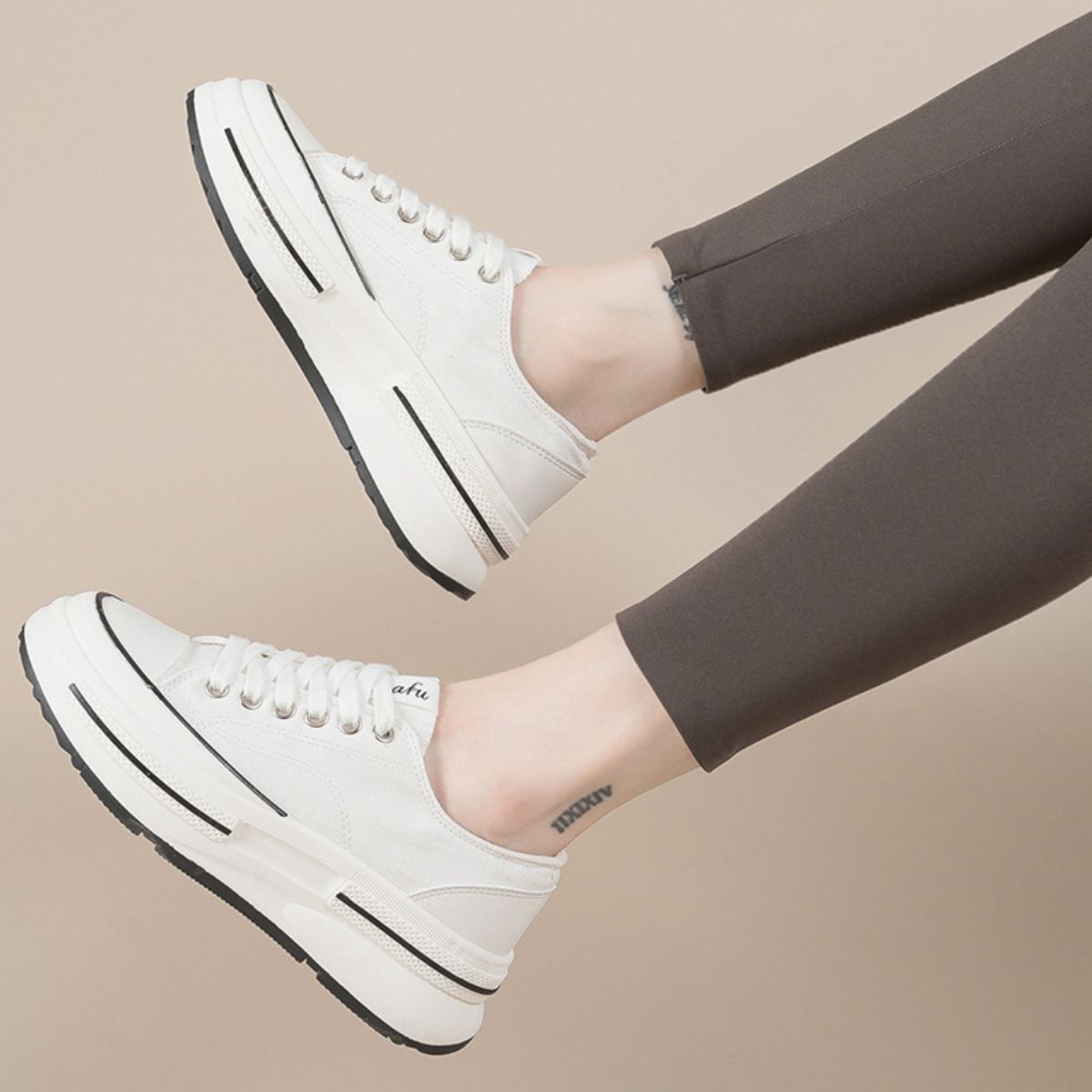 Tied Round Toe Platform Sneakers - T - 2 COLORS -