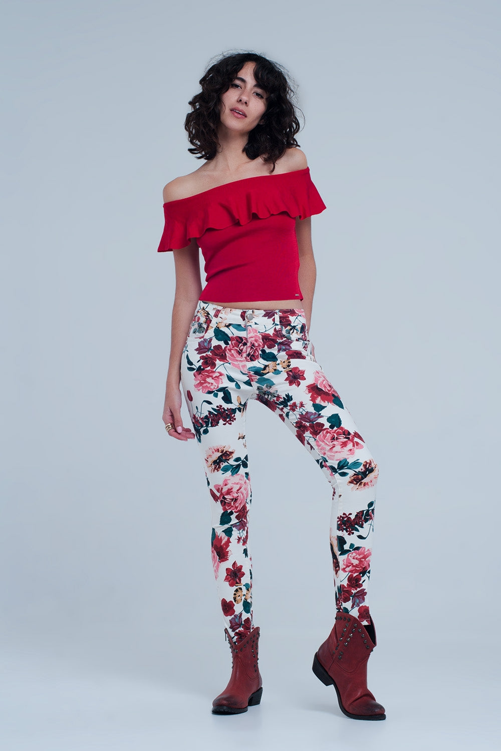 Q2 - White Jeans With Roses Print - 1 COLOR -