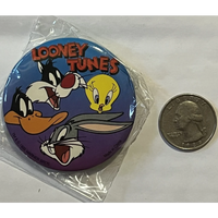 Thumbnail for Vintage 1995 Looney Tunes Pin, Group Shot, Unopened in Package!