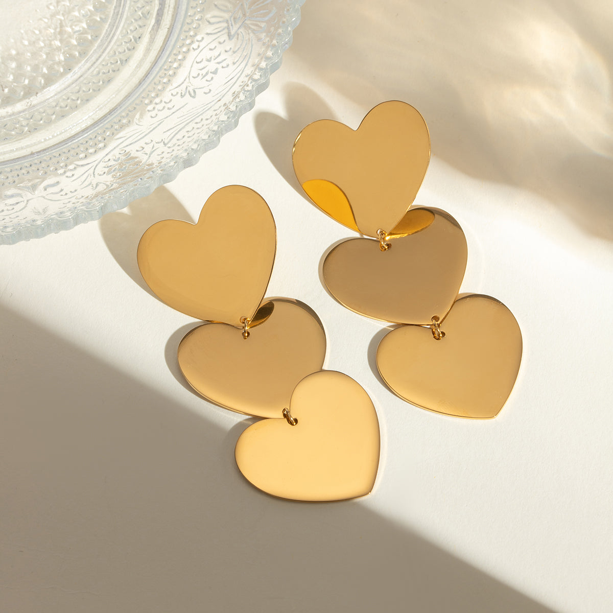 18K Gold-Plated Heart Earrings - T - 1 FINISH -