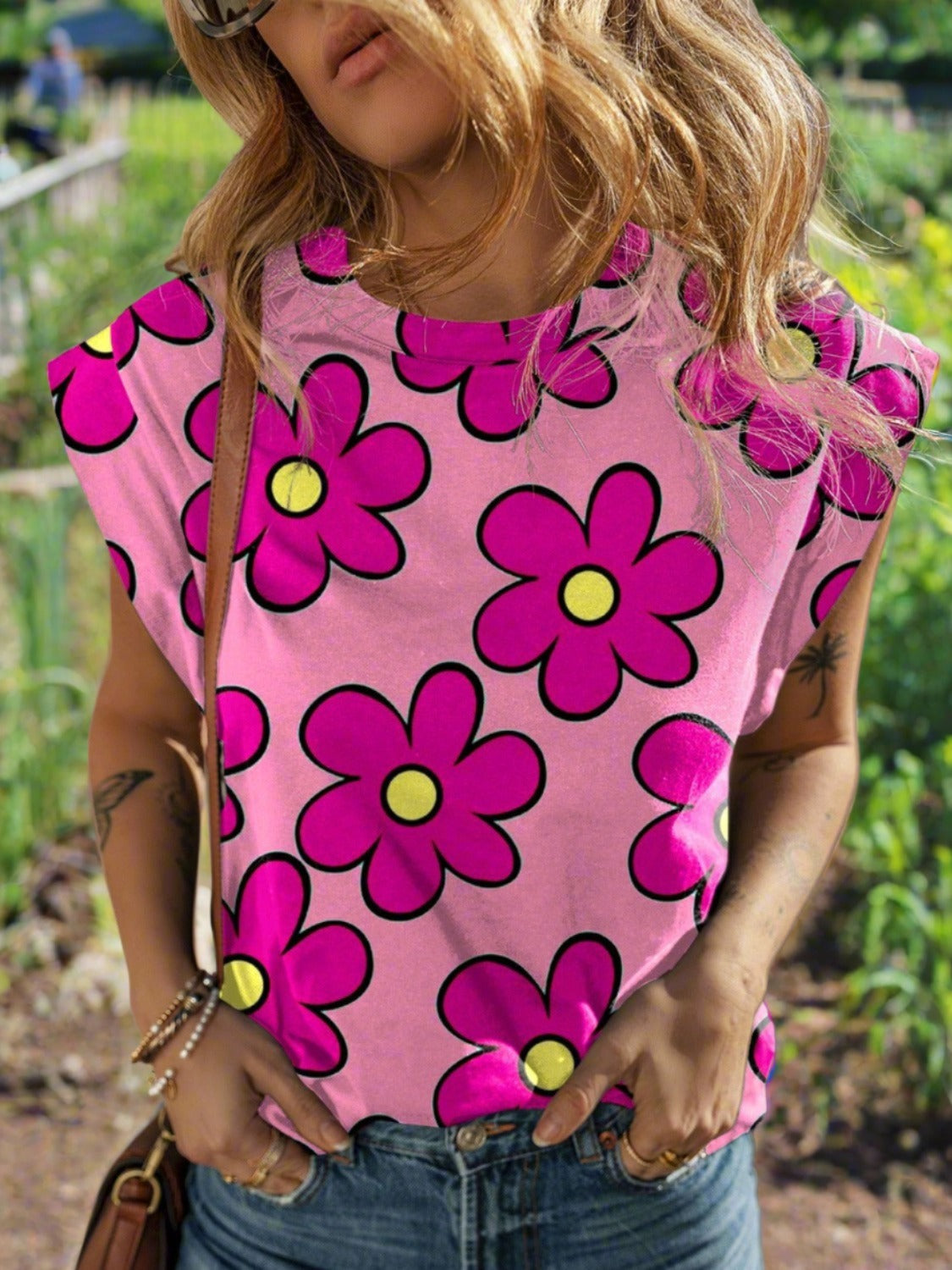 Flower Power Printed Round Neck Cap Sleeve Blouse - T - 1 COLOR -