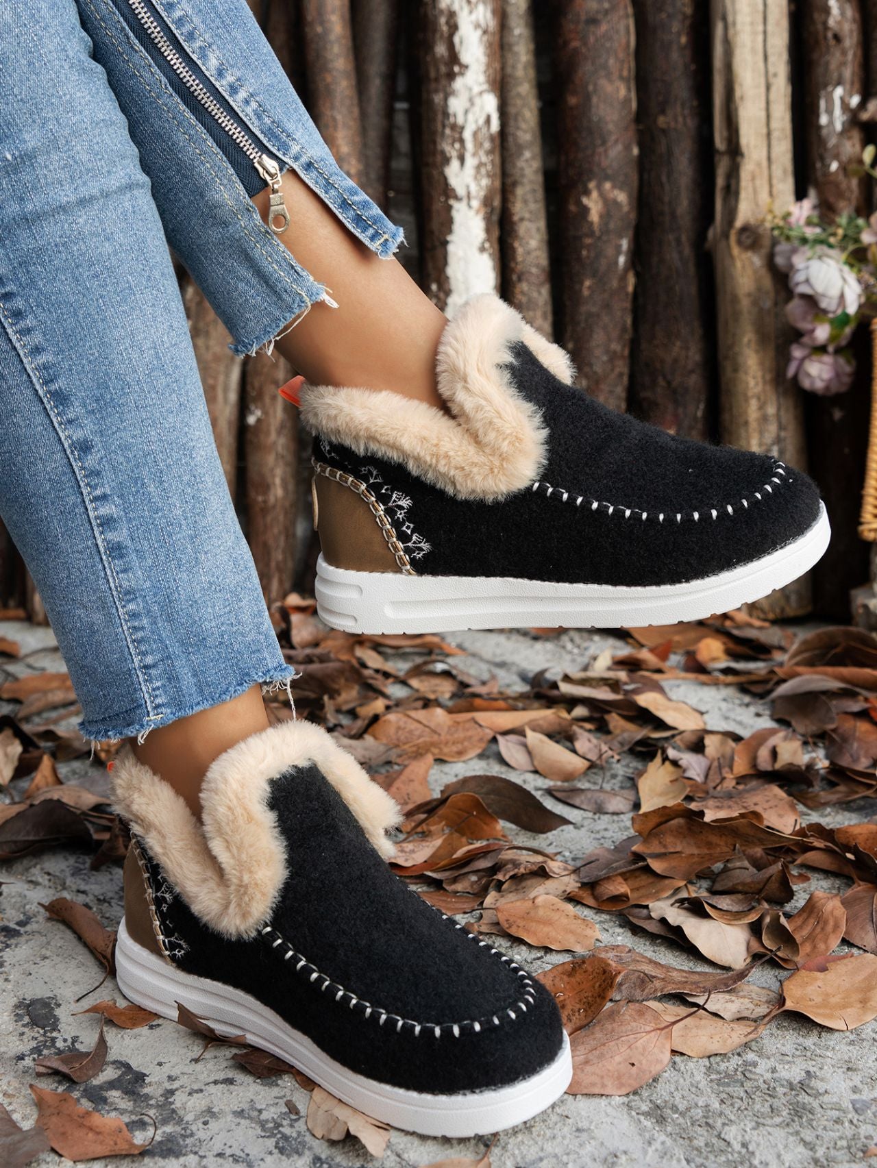 Faux Furry Suede Round Toe Flat Sneakers - T - 5 COLORS -