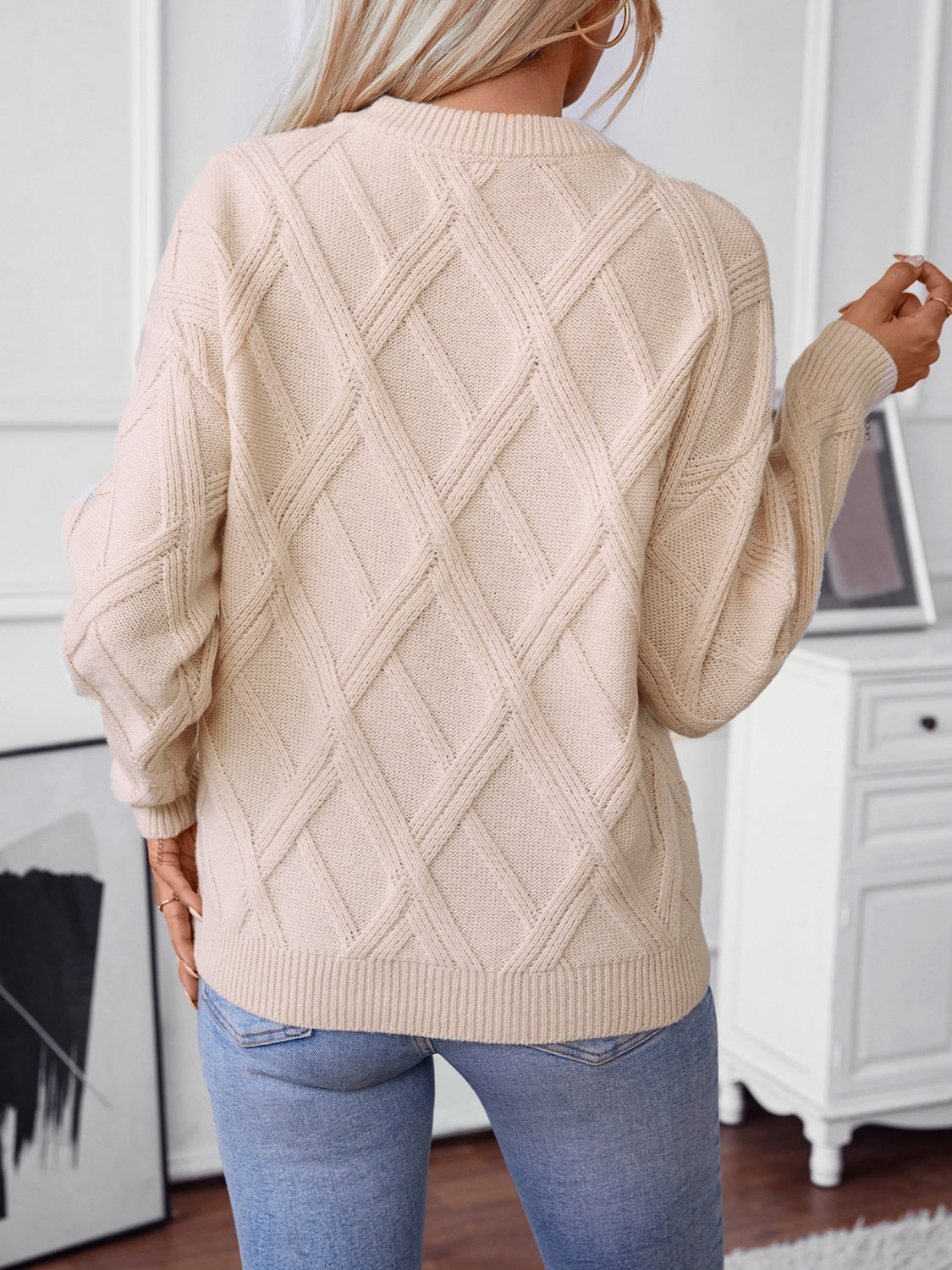 Geometric Round Neck Long Sleeve Sweater - T - 2 COLORS -