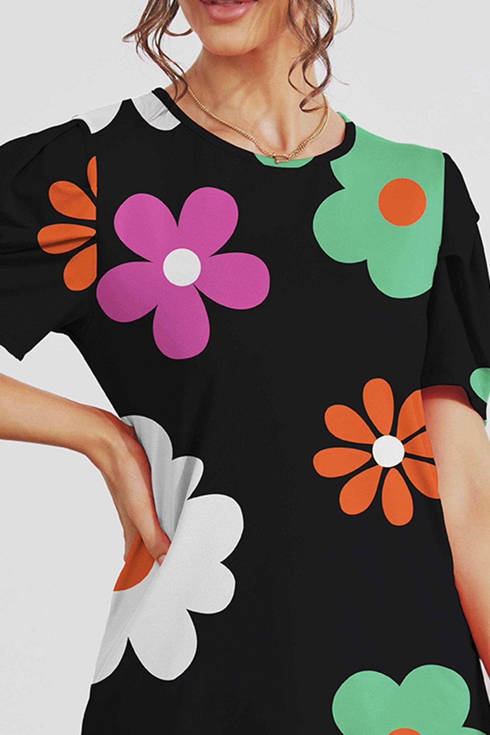 Flower Round Neck Short Sleeve Blouse - T - 1 COLOR -