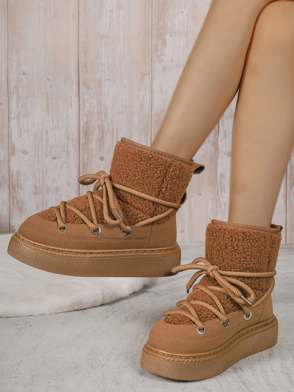 Lace-Up Round Toe Platform Boots - T - 4 COLORS -