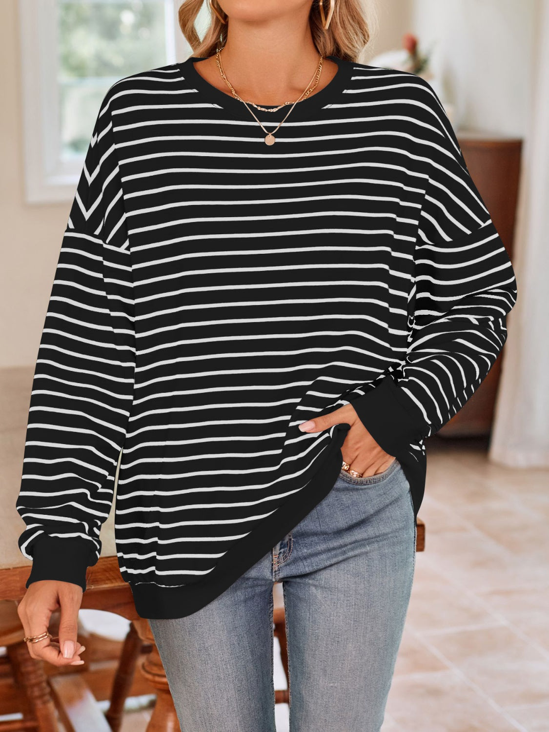 Striped Round Neck Long Sleeve Sweatshirt - T - 6 COLORS -