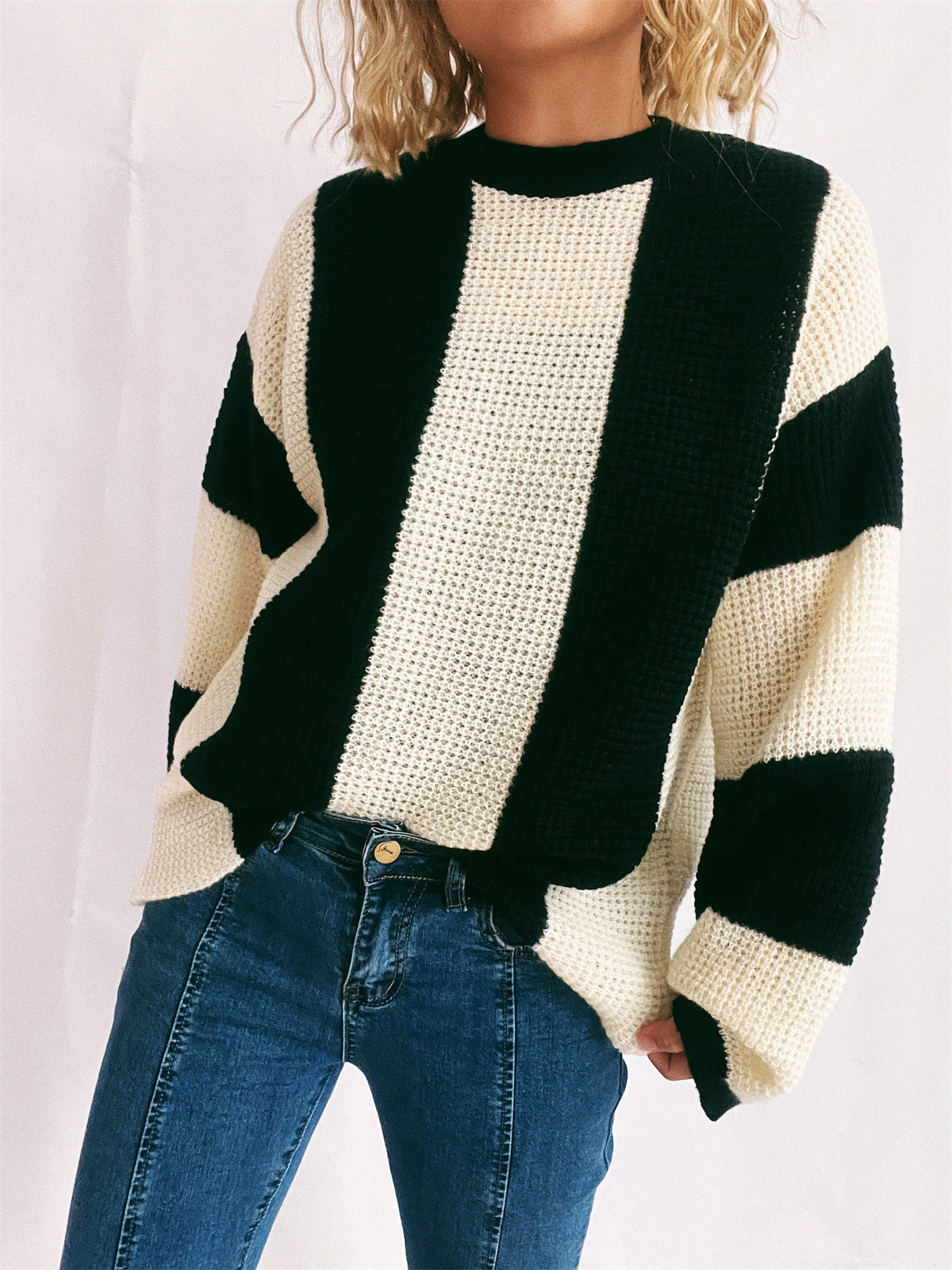 Color Block Round Neck Long Sleeve Sweater - T - 2 COLORS -