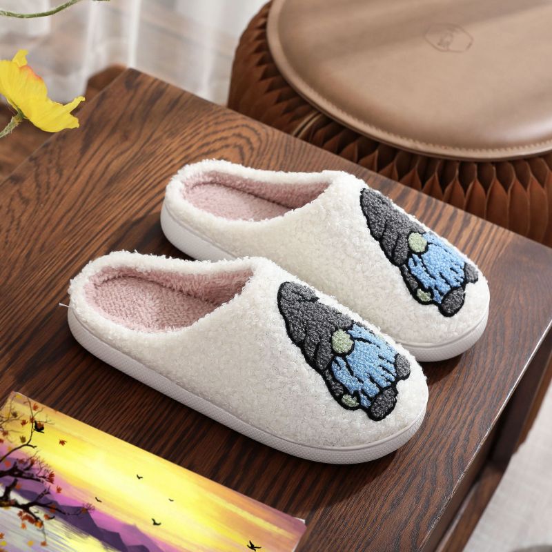 Christmas Gnome pattern home winter fuzzy slippers - EU SIZES - K - 2 COLORS -