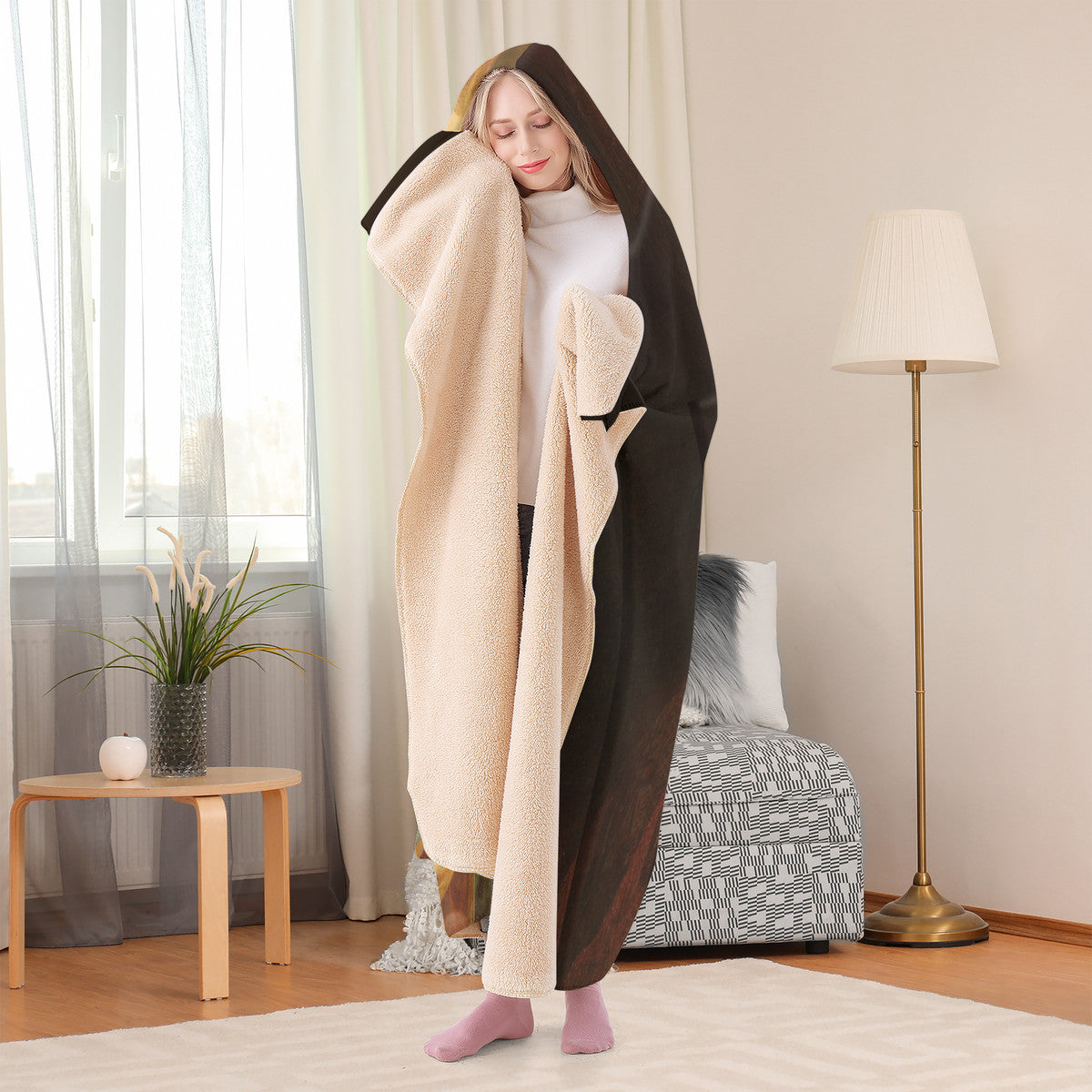 OOTO - LEONARDO DAVINCI Lady with an Ermine - SF_F15 Hooded Blanket - 2 SIZES -