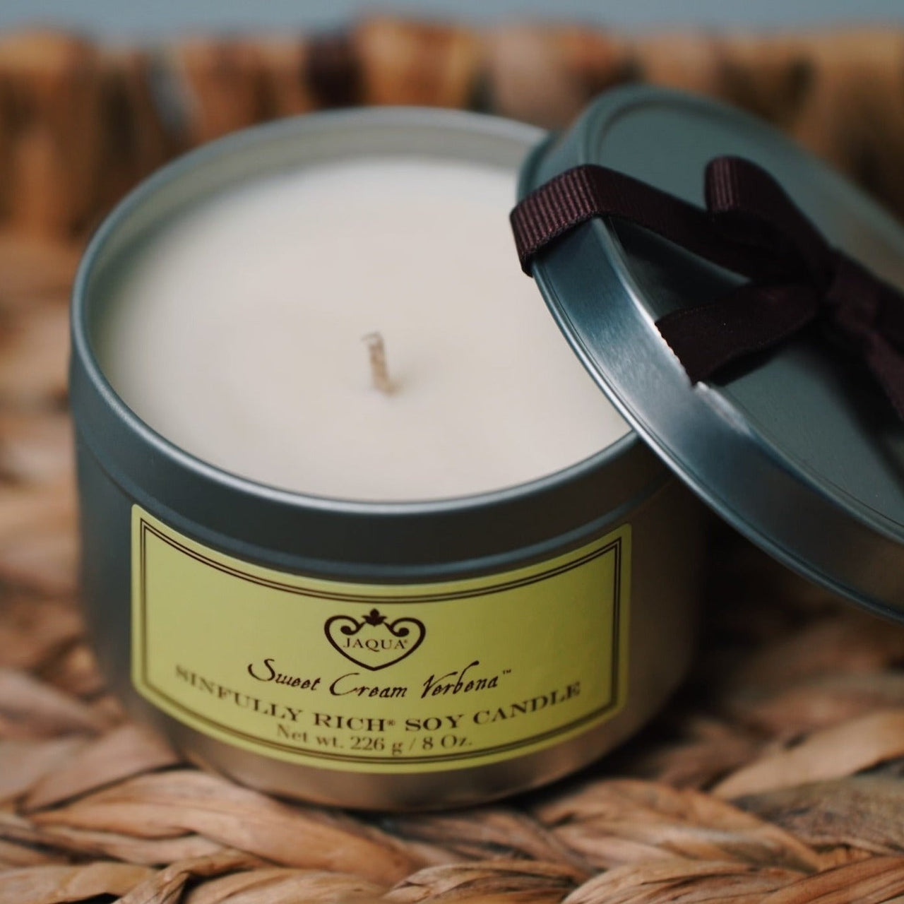 JAQUA - Sweet Cream Verbena Natural Soy Candle -