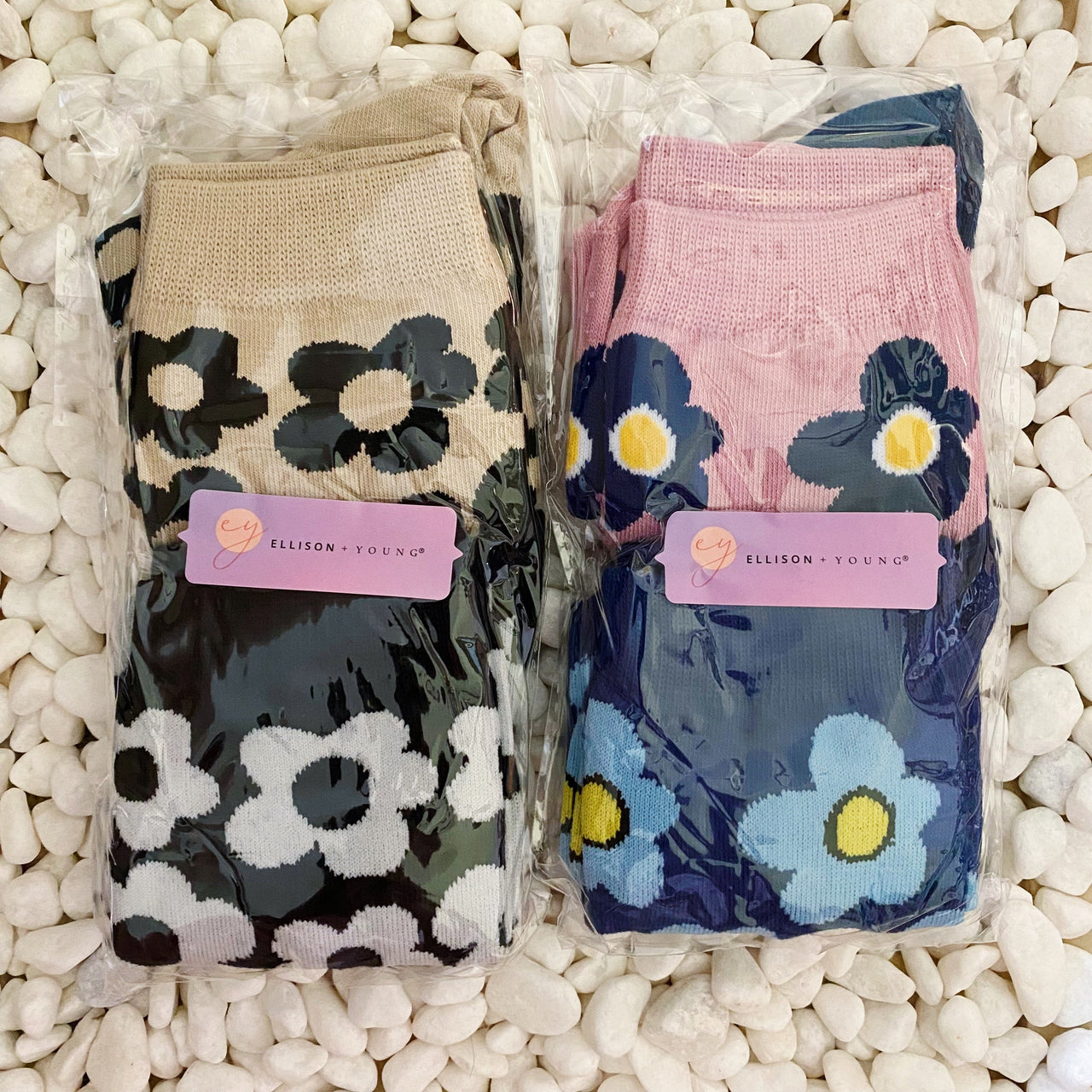 Modern Daisy Socks Set - 2 PAIRS - 2  COLOR COMBOS -