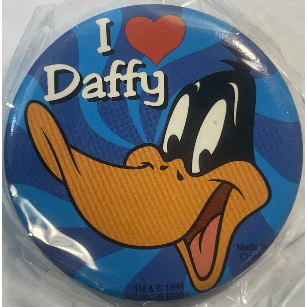 Vintage 1995 Looney Tunes Pin, I Love Daffy Duck, Unopened in Package!