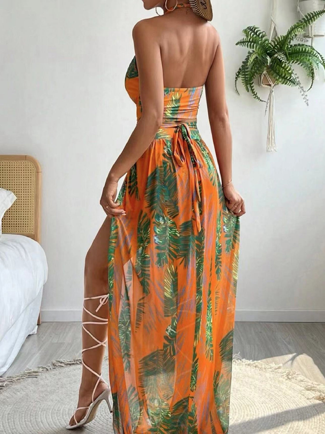 Printed Halter Neck Three-Piece Swim Set - 3 PCS. - T - 6 COLORS -