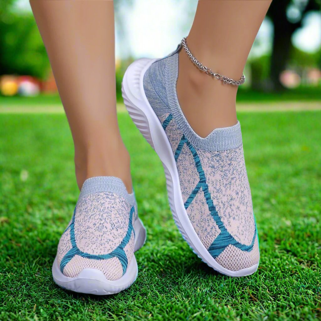 Breathable Mesh Round Toe Sneakers - T - 2 COLORS -