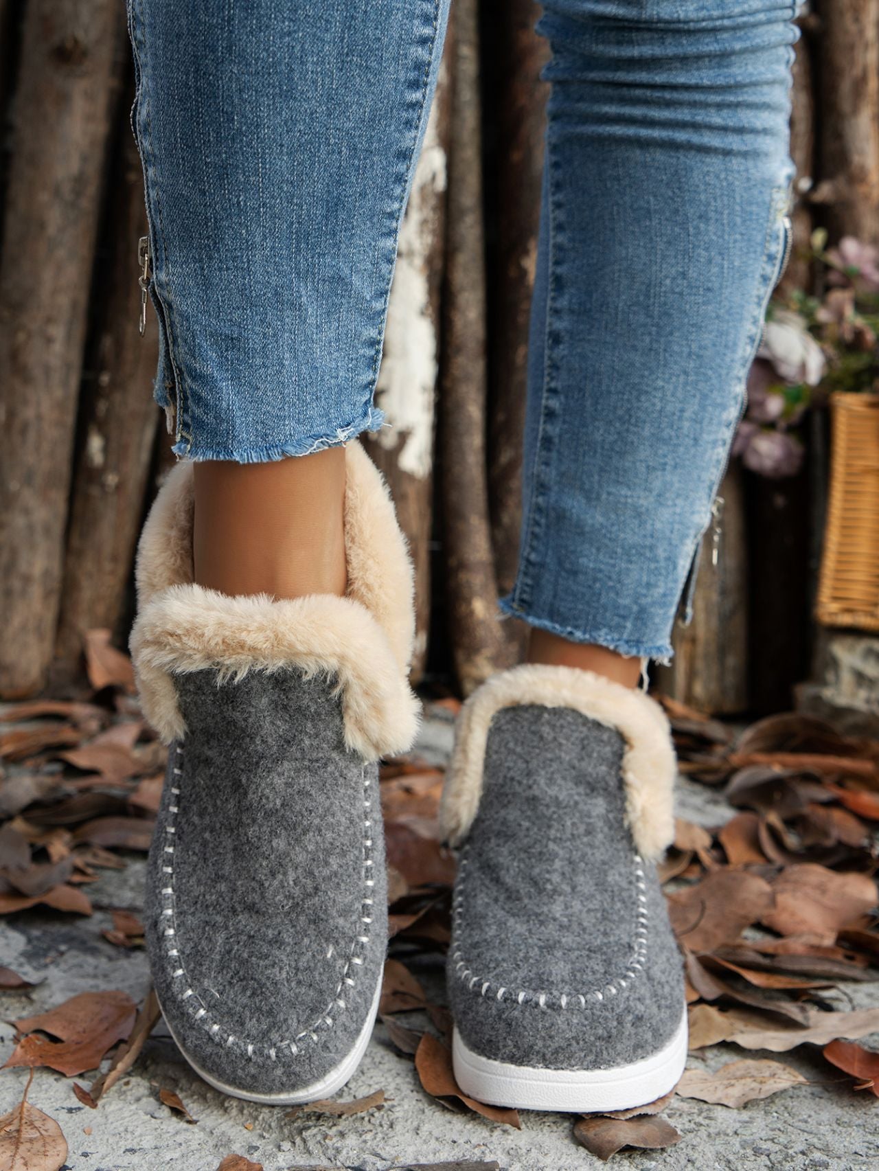 Faux Furry Suede Round Toe Flat Sneakers - T - 5 COLORS -