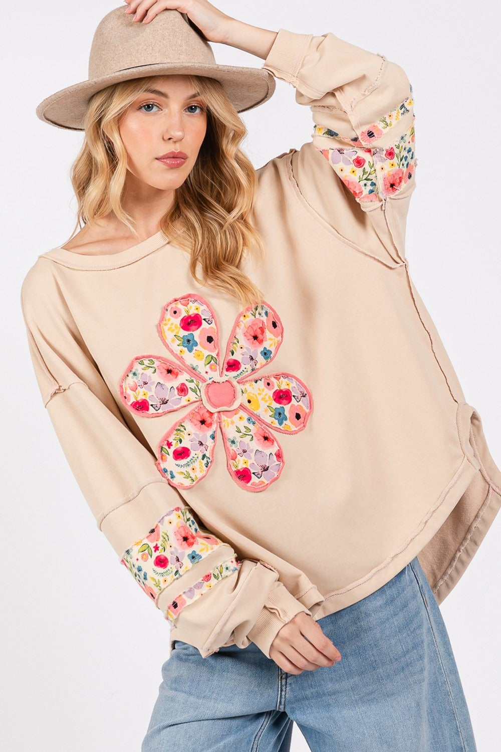 SAGE + FIG Daisy Patch Applique Long Sleeve Sweatshirt - T - 1 COLOR -