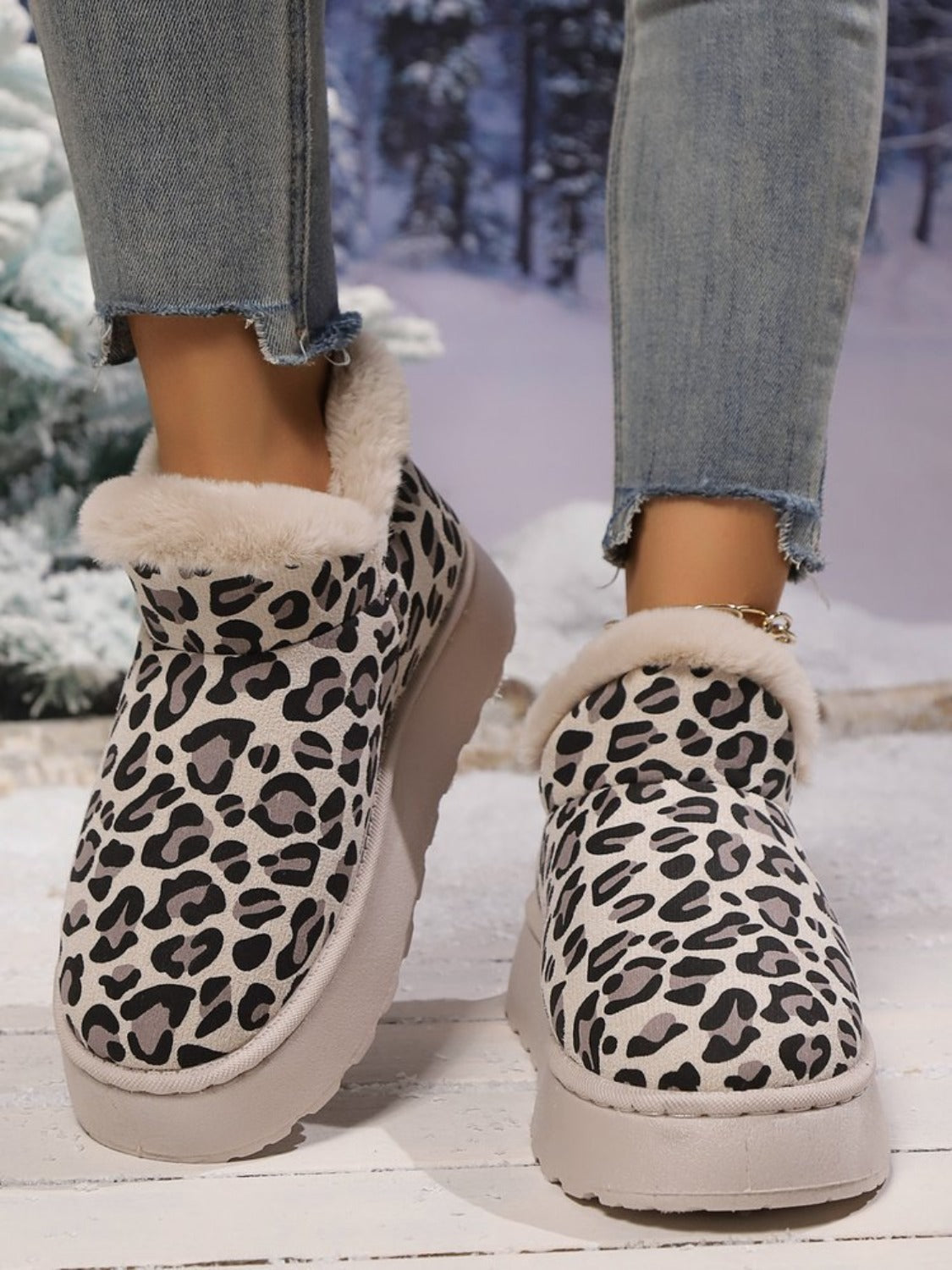 Thermal Leopard Round Toe Platform Shoe Booties - T - 2 COLORS -