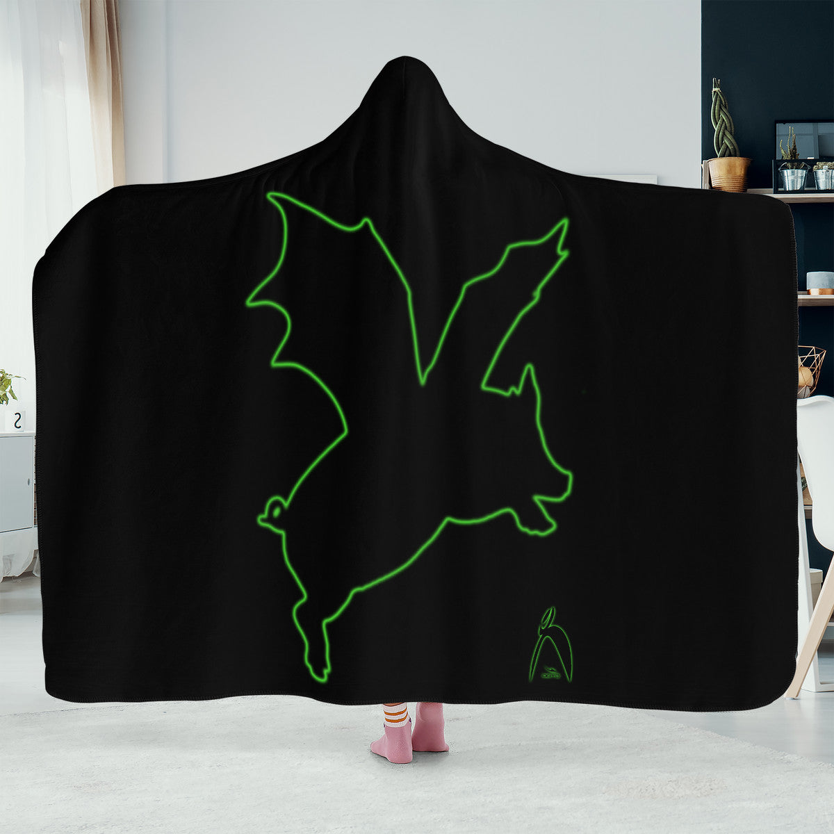 OOTO - THE DREADED PIG BAT (WILBUR STRIKES) - SF_F15 Hooded Blanket - 1 COLOR - 2 SIZES -