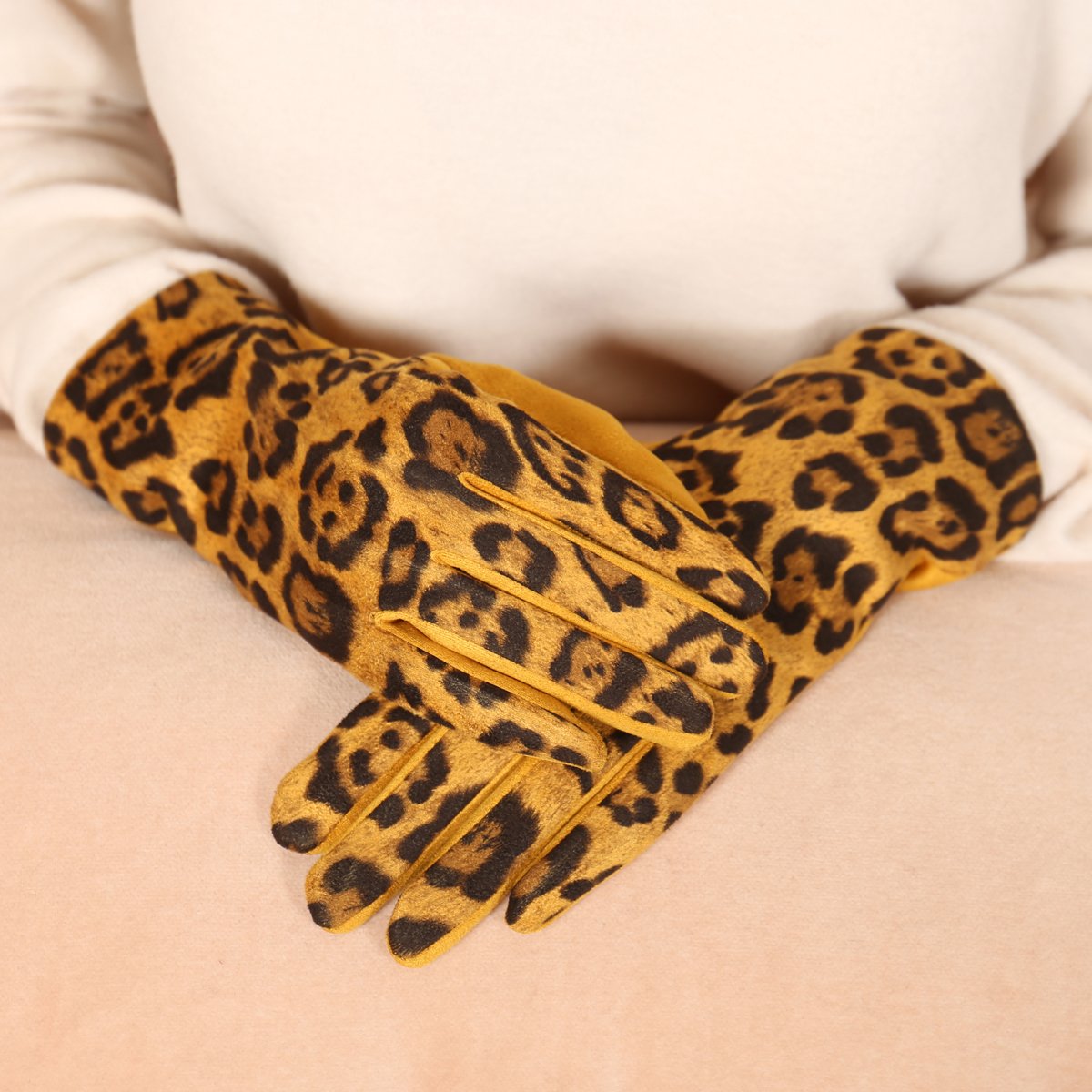 Riah Fashion - Smart Touch Leopard Gloves - 4 COLORS -