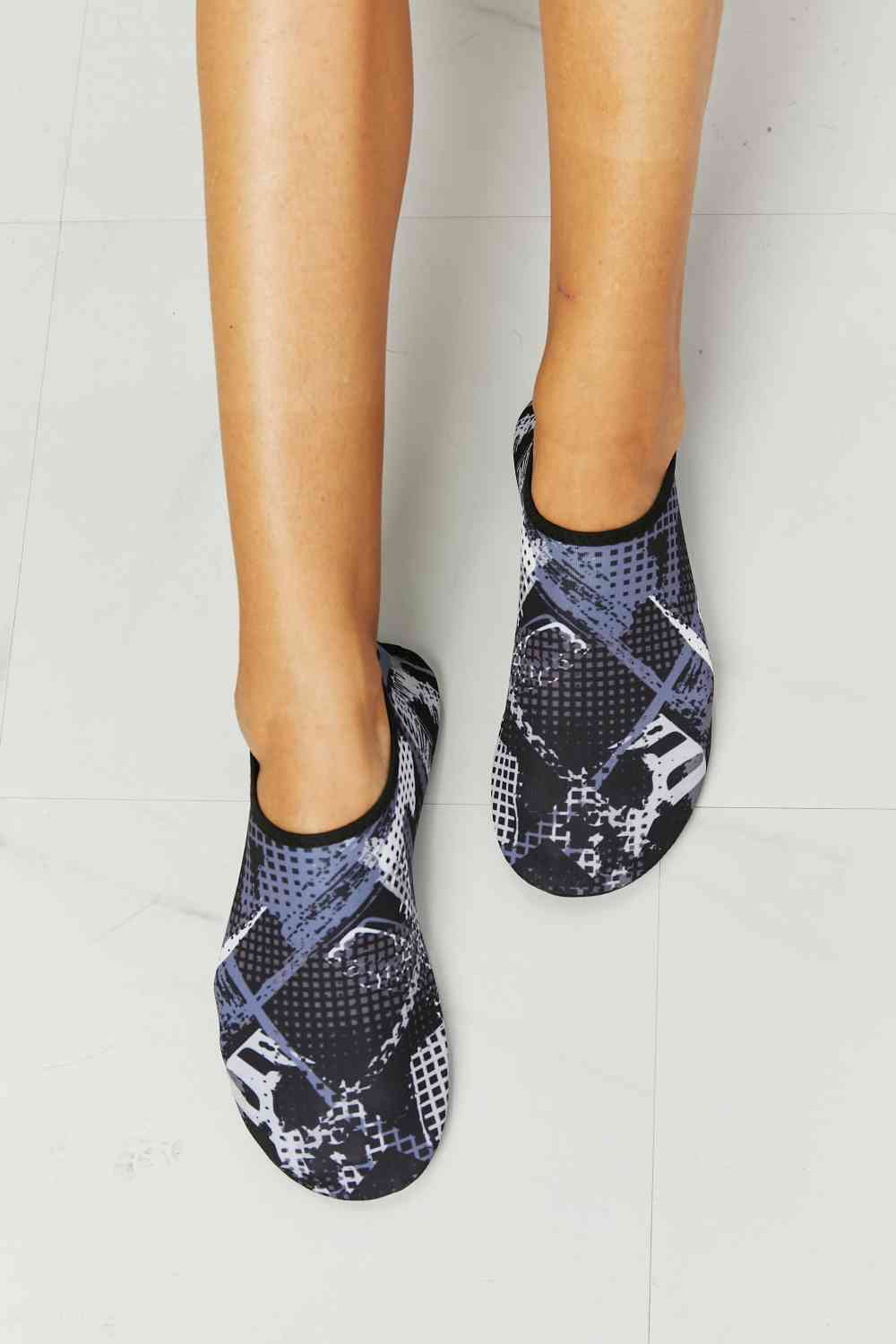 MMshoes - On The Shore Water Shoes in Black Pattern - T - 1 COLOR -