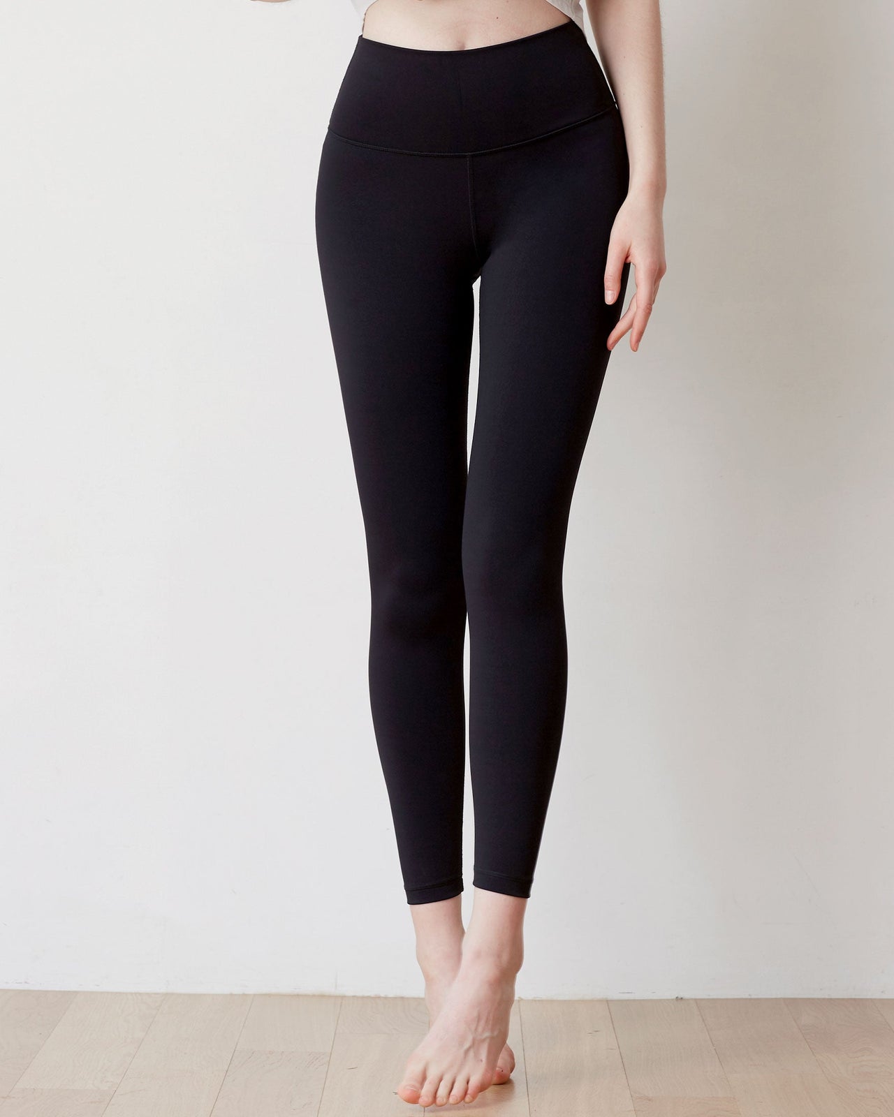 Rebody - Essential Ventiflo™ Leggings 26" - 4 COLORS -