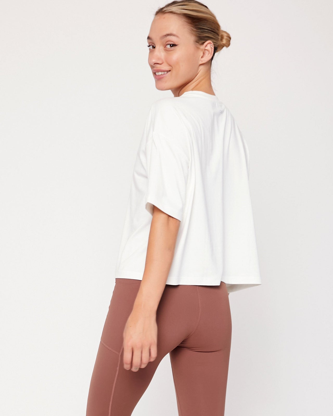 Rebody - Cozy Boxy Tee Short Sleeve - 3 COLORS -