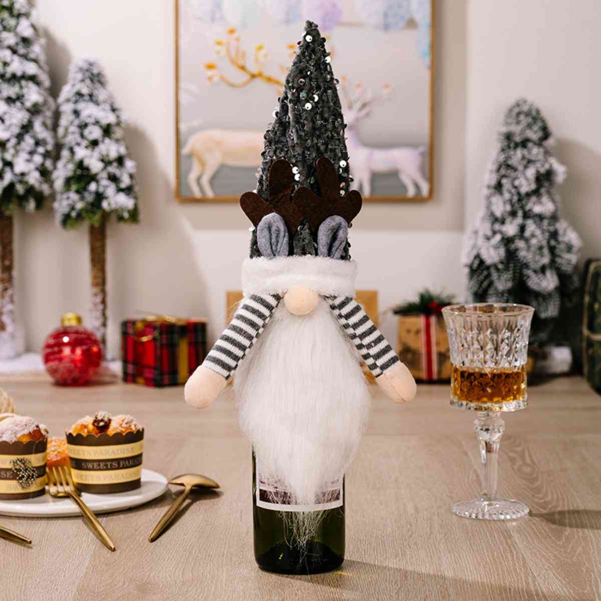 Sequin Pointed Hat Gnome Wine Bottle Cover - [5-10 DAY DELIVERY] - T - 3 TYPES/STYLES -