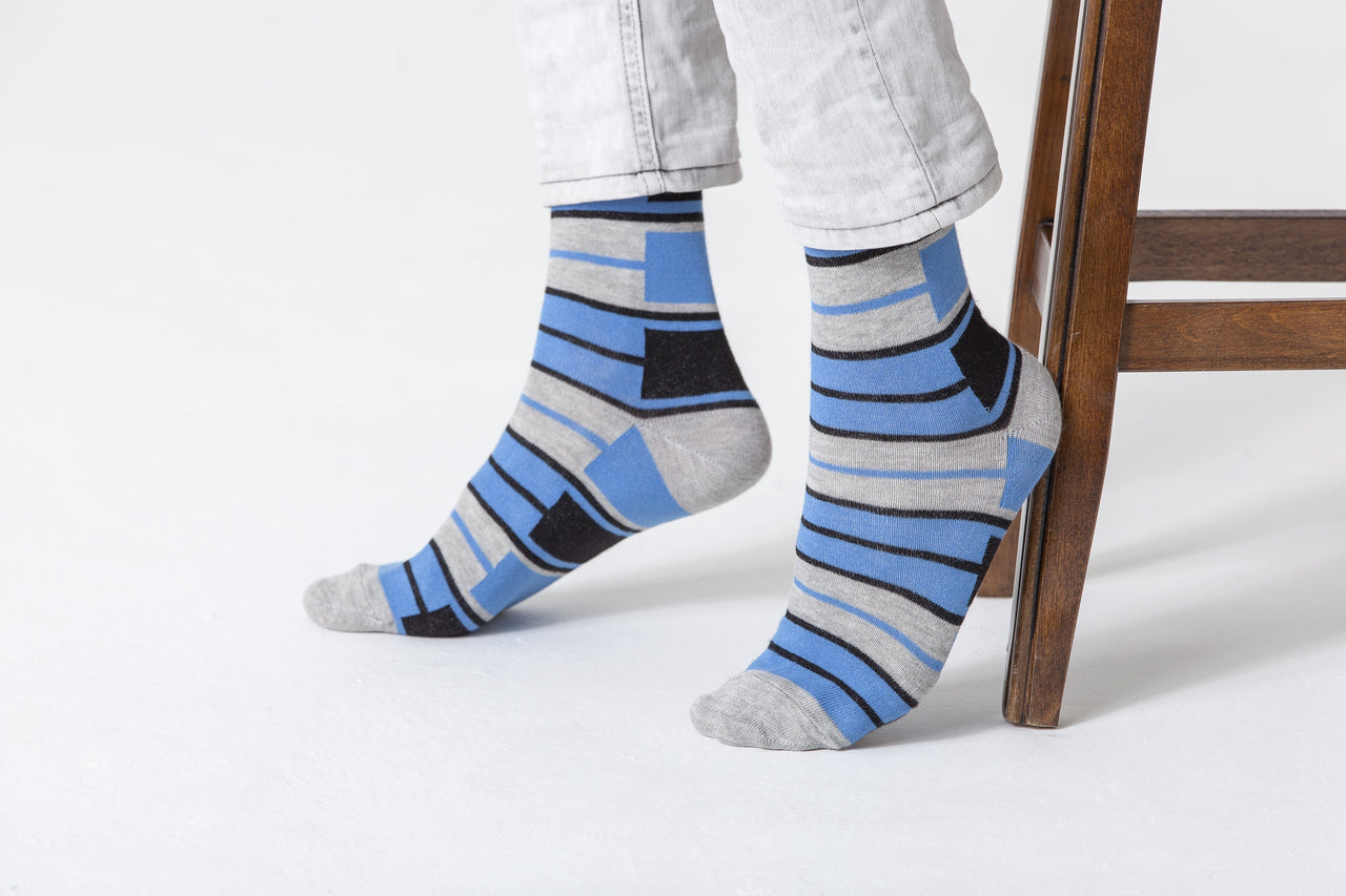 Men's Blue Patterned Socks - 1 COLOR -