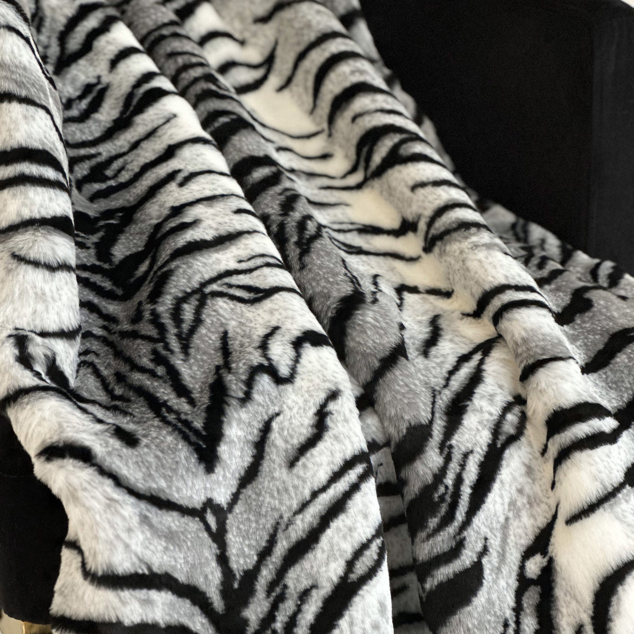 Plutus Black and White Zebra Faux Fur Luxury Throw Blanket - 14 SIZES -