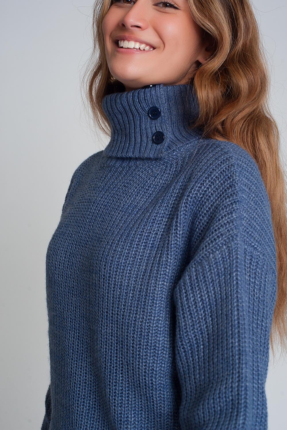 Q2 - Knitted Sweater With Buttons and High Collar in Blue - 1 COLOR -