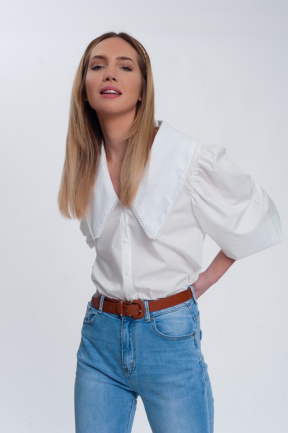 Q2 - Oversized Collared Shirt in White - 1 COLOR