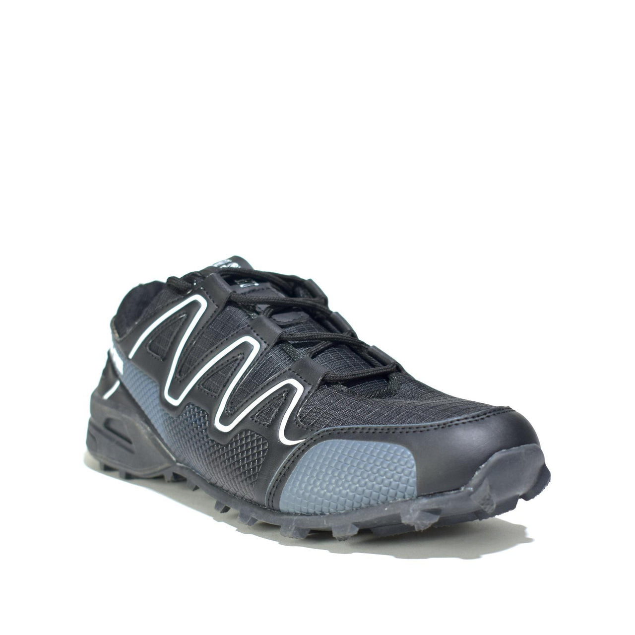 MTR-TRAINER - Black - 1 COLOR -