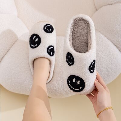 Melody Smiley Face Slippers - T - 1 COLOR -