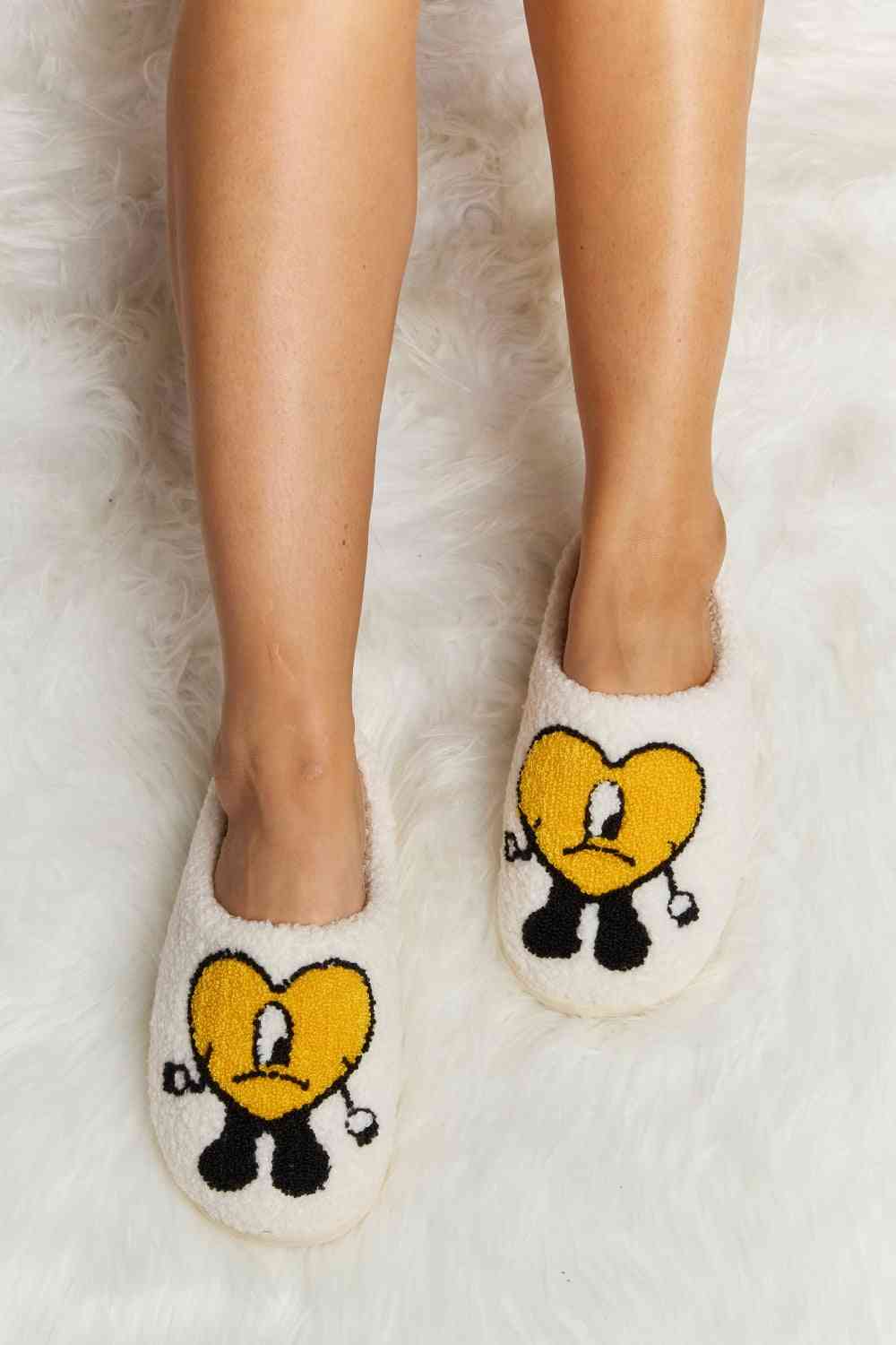 Melody Love Heart Print Plush Slippers - T - 2 COLORS -